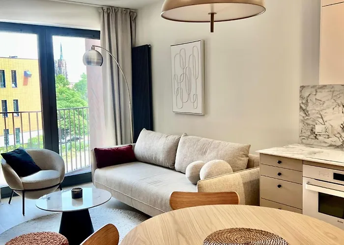 Luxury Art 弗罗茨瓦夫