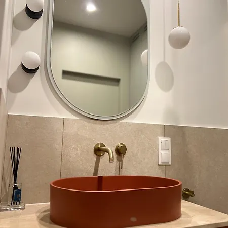 Luxury Art Apartment *