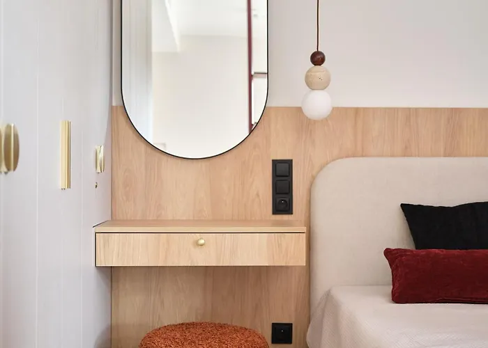 Luxury Art Apartment